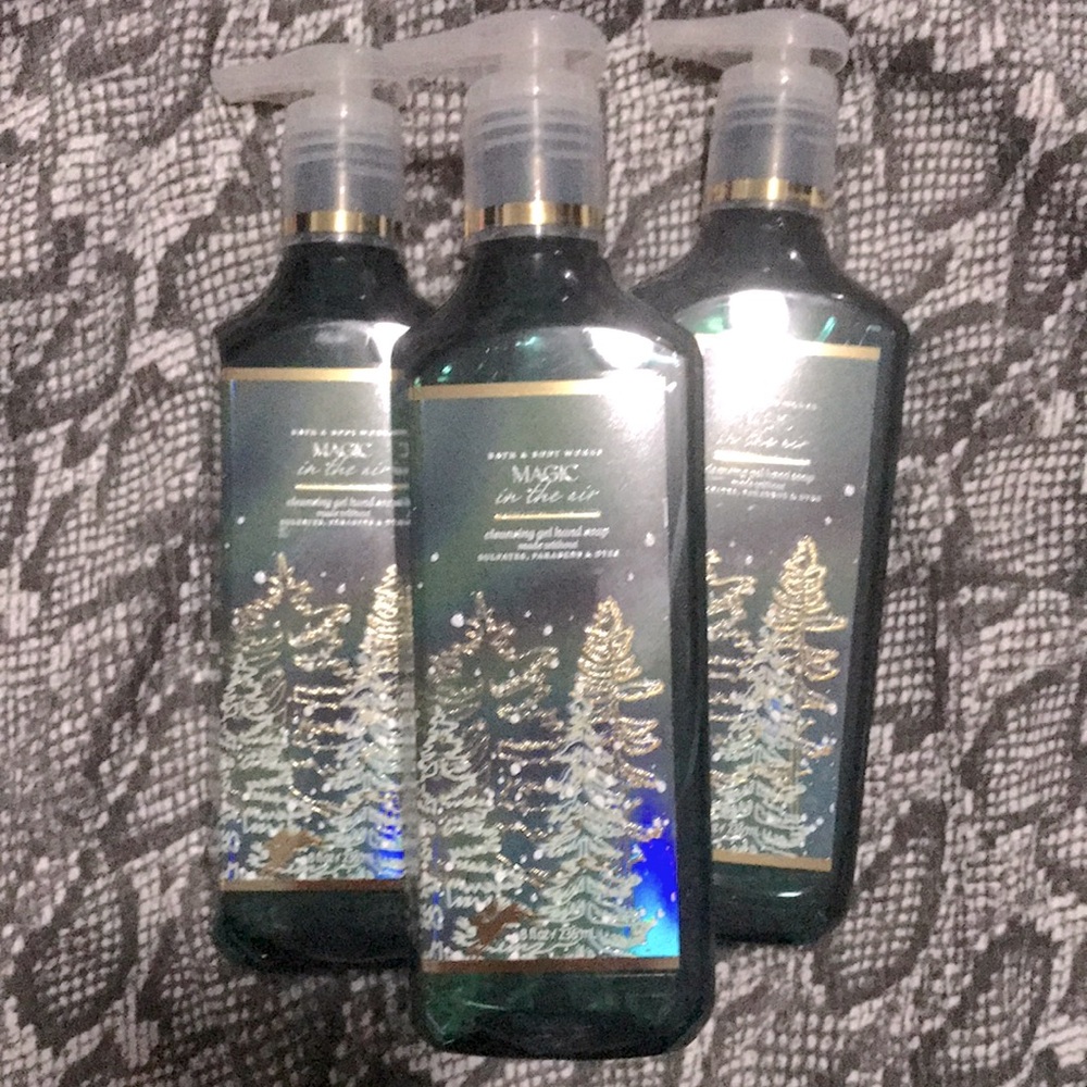 NEW- Bath & Body Works- Magic in the Air